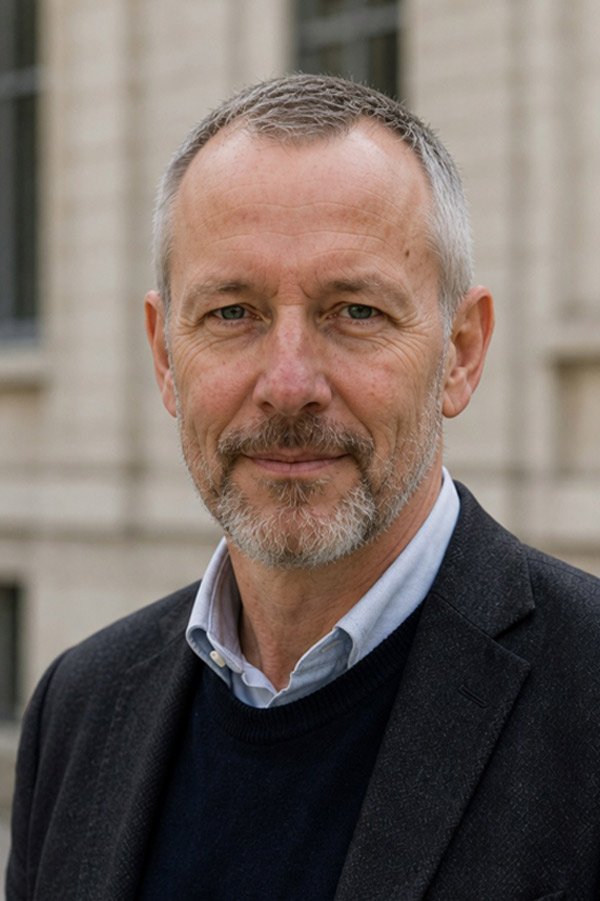 Dr. Martin Keller